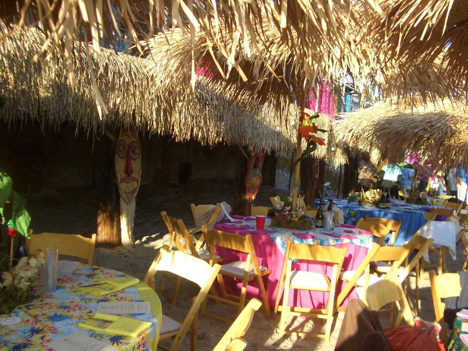Manea Events luau performance — Polynesian dancers